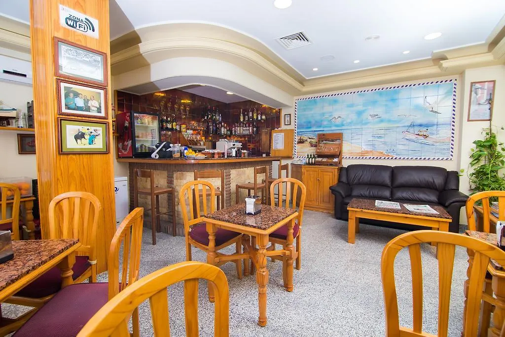 Hostal Los Corchos Fuengirola